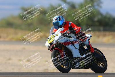 media/Oct-07-2023-CVMA (Sat) [[f84d08e330]]/Race 12 Amateur Supersport Open/